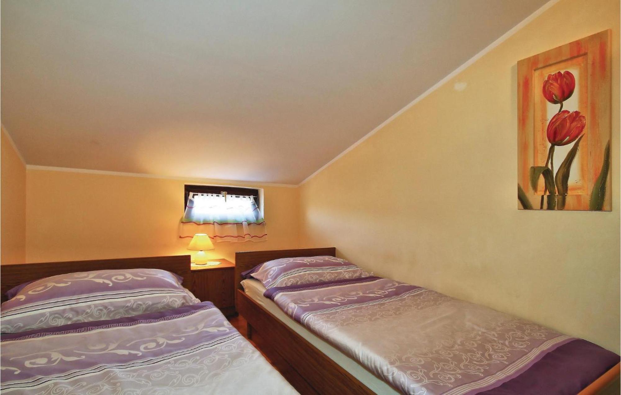 3 Bedroom Gorgeous Apartment In Porec Luaran gambar